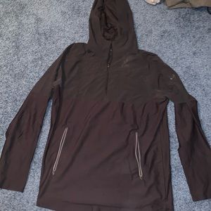 Under Armour Sweatshirt - Threadborne